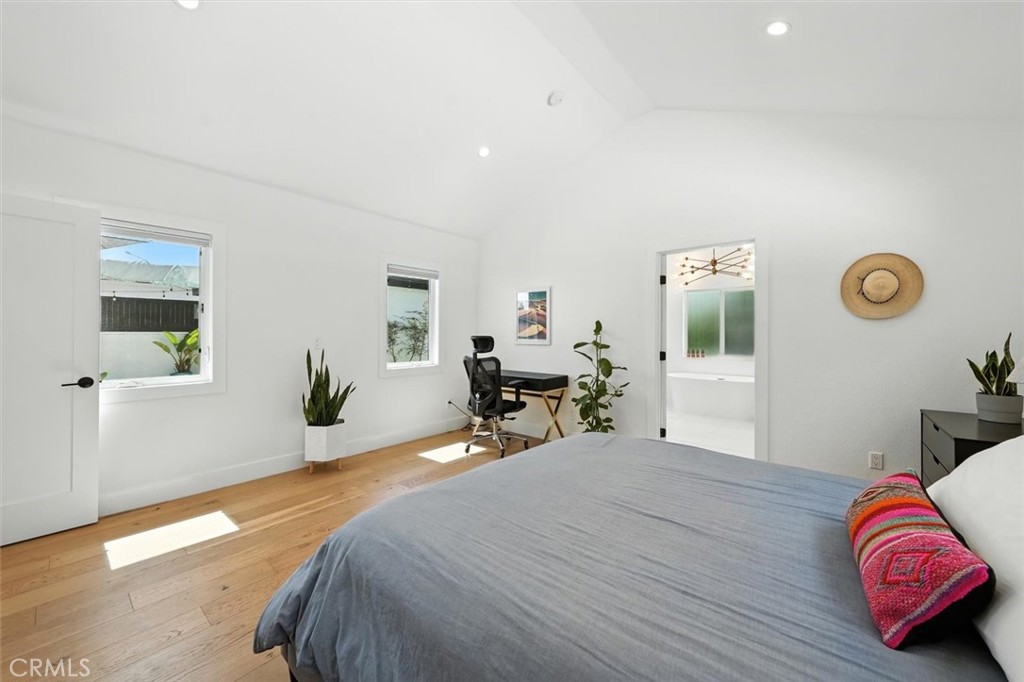 MLS #SB25196960 image #23