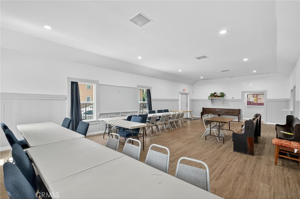 MLS #SB25197329 image #24