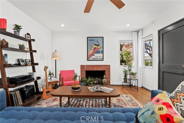 MLS #SB25198232 image #2