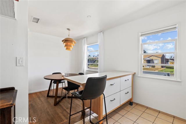 MLS #SB25198232 image #8