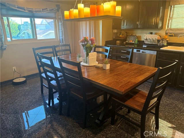 MLS #SB25198710 image #1