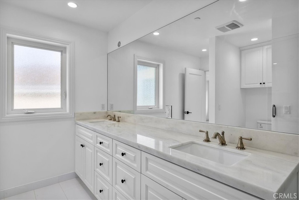 MLS #SB25198960 image #8