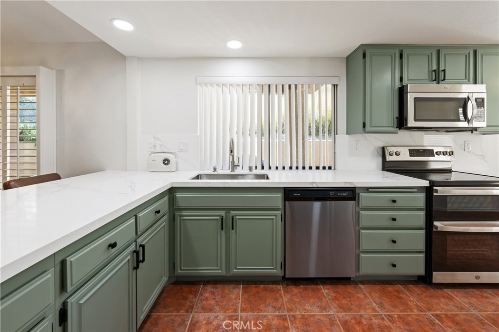 MLS #SB25199174 image #8