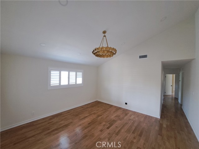 MLS #SB25199385 image #4