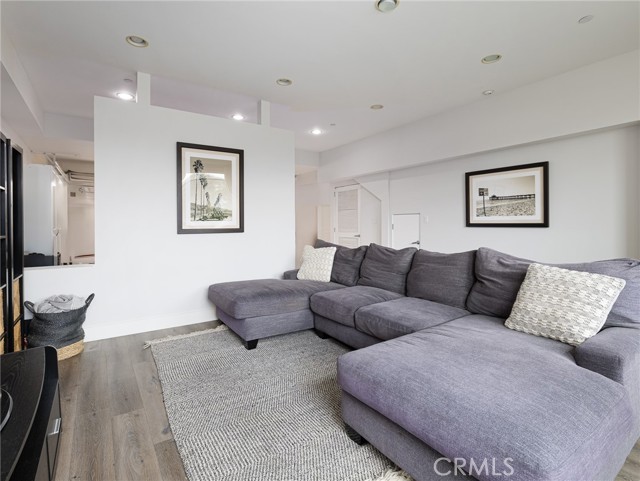 MLS #SB25201366 image #11