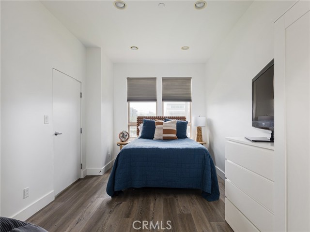 MLS #SB25201366 image #13