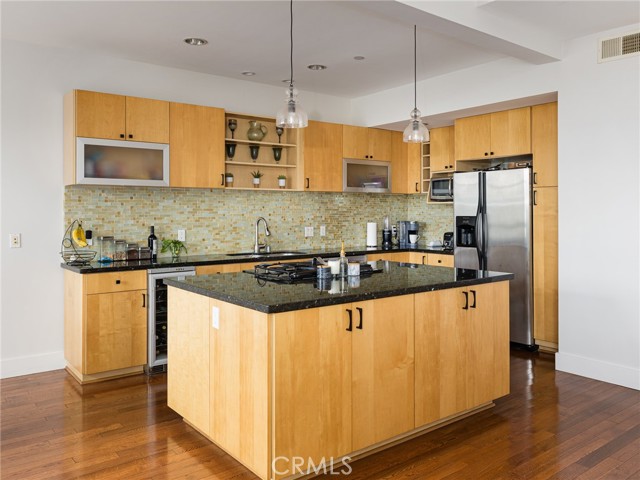 MLS #SB25201366 image #3