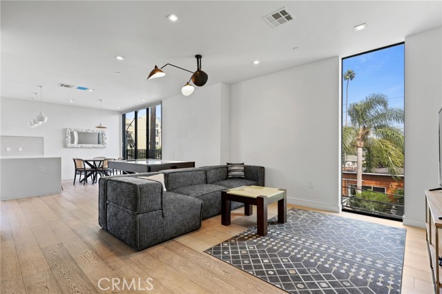 MLS #SB25201385 image #12