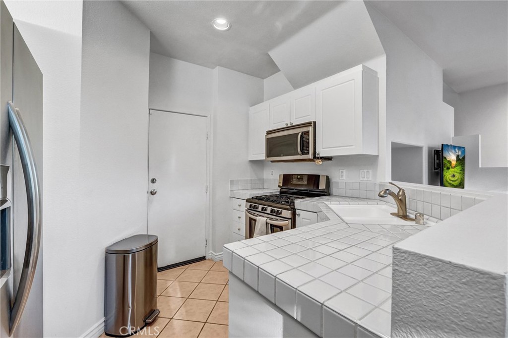 MLS #SB25203929 image #9