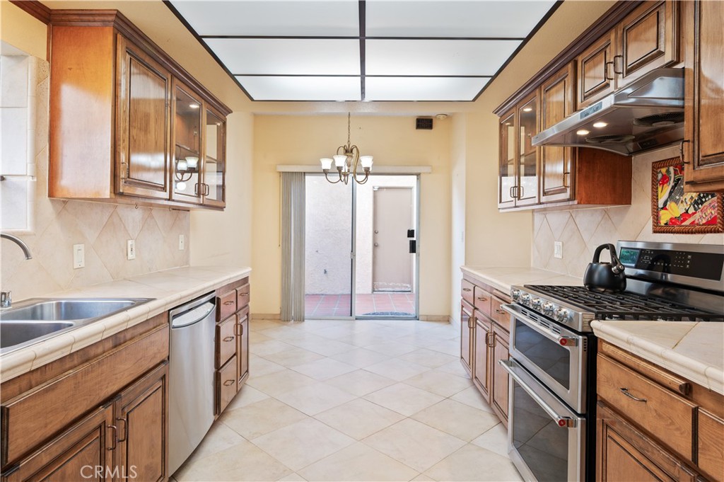 MLS #SB25204361 image #10