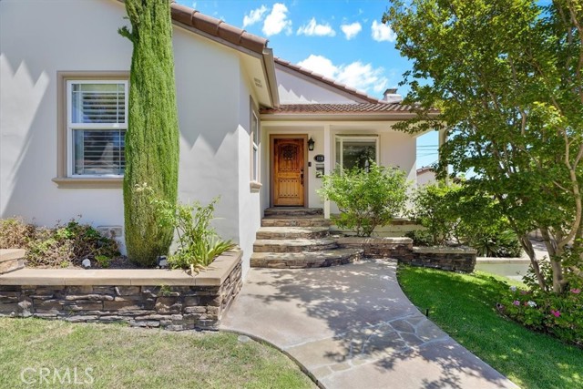 MLS #SB25204635 image #1