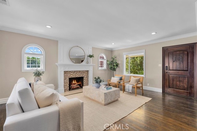 MLS #SB25204635 image #2