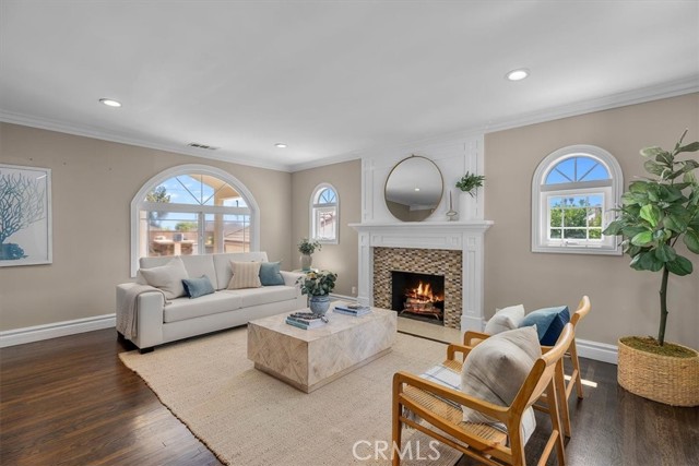 MLS #SB25204635 image #3