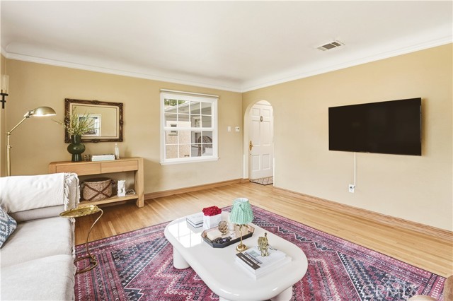 MLS #SB25207934 image #5