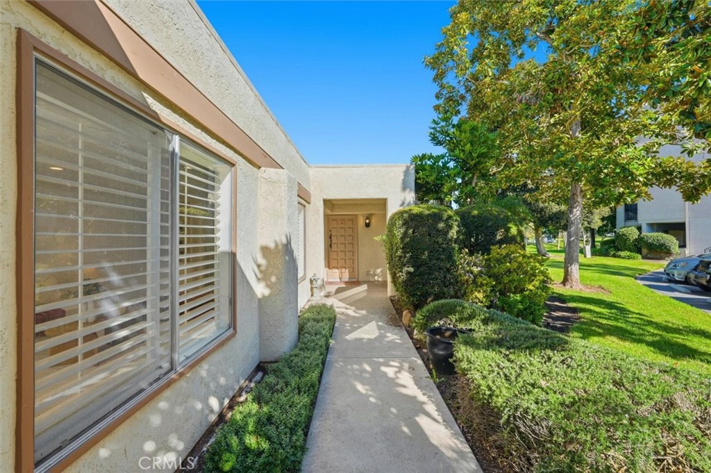 MLS #SB25208162 image #0