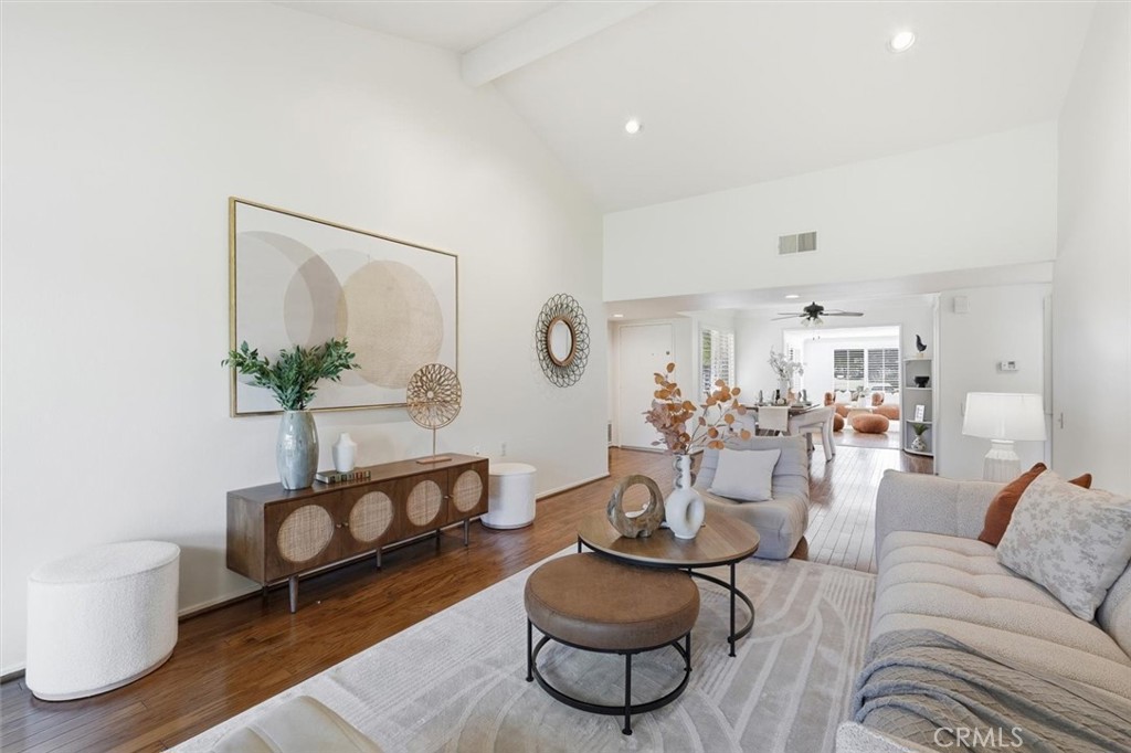 MLS #SB25208162 image #1