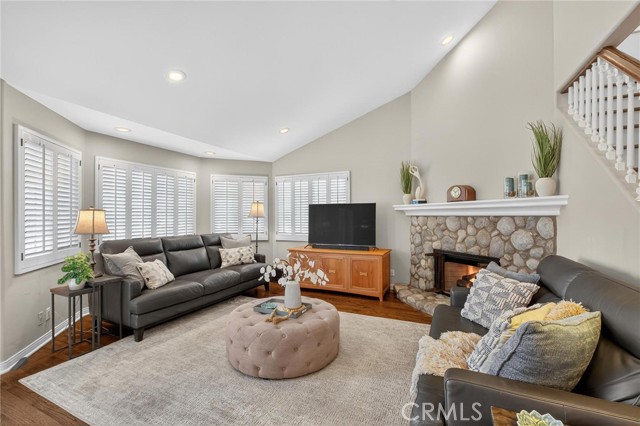 MLS #SB25214171 image #4