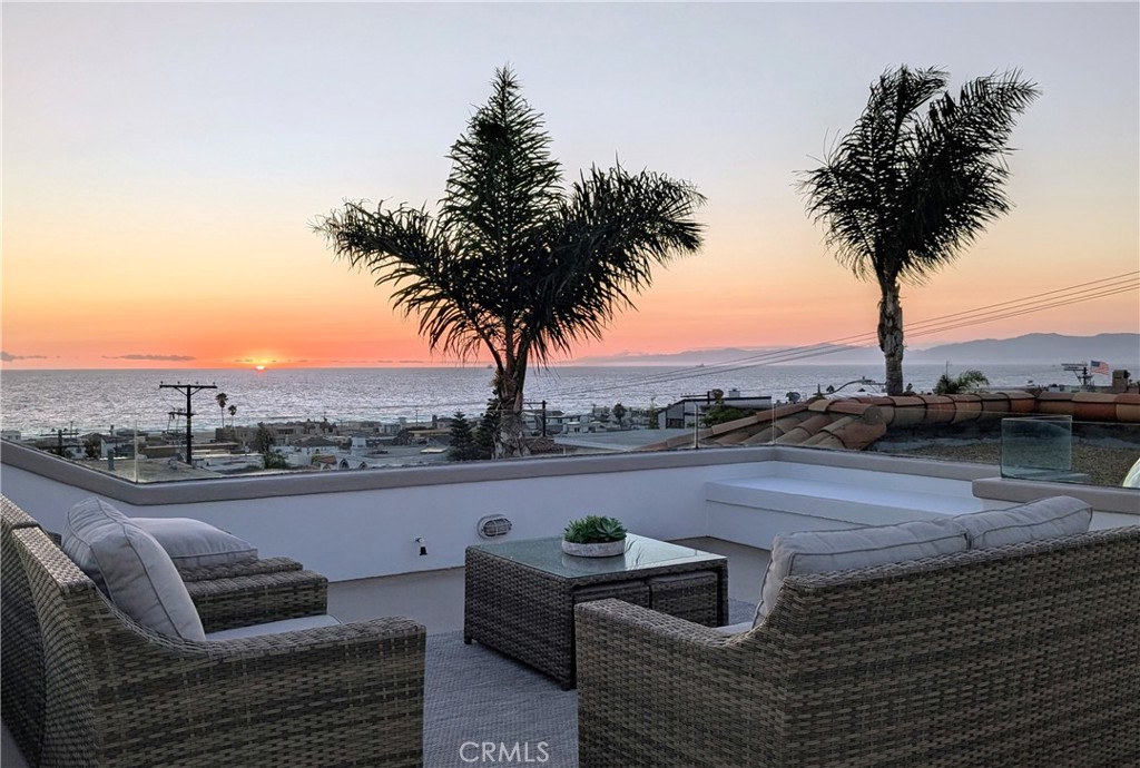 MLS #SB25214468 image #1