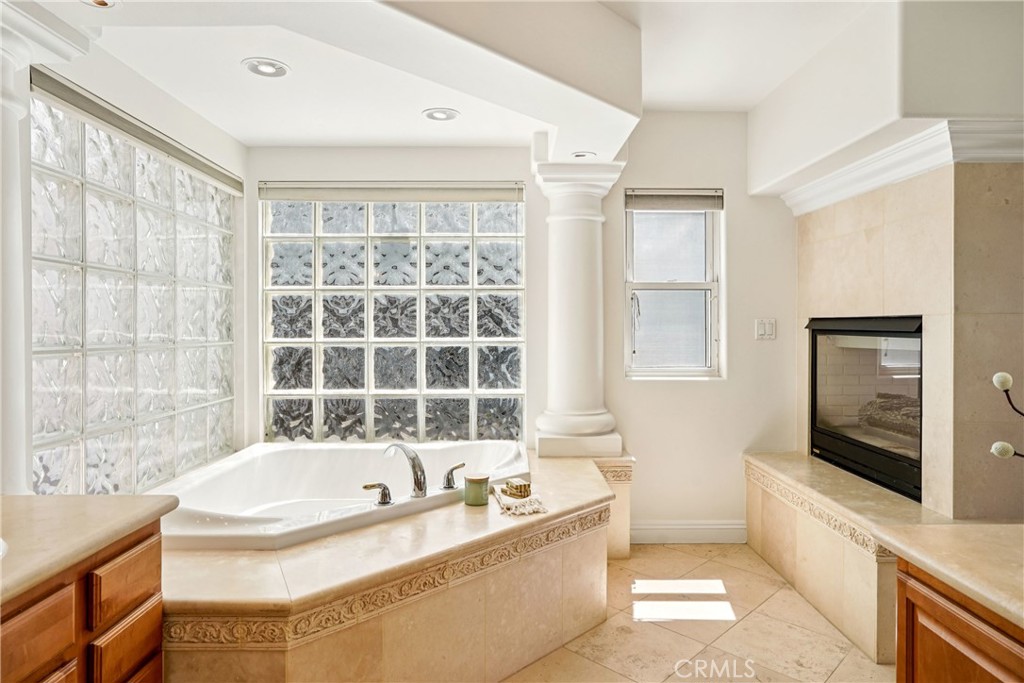 MLS #SB25214468 image #17