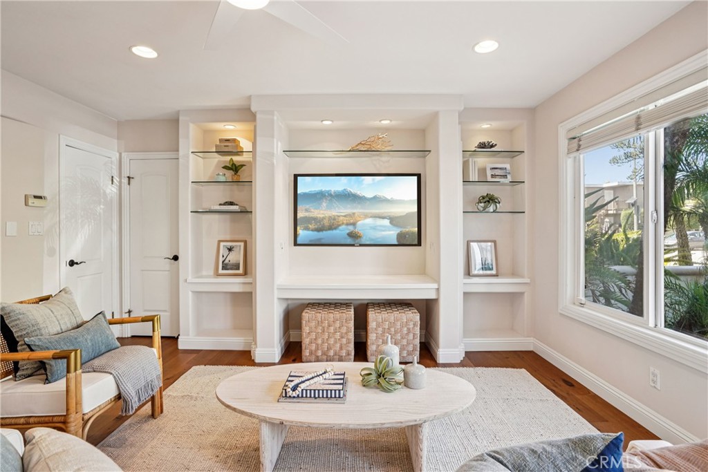 MLS #SB25214468 image #7