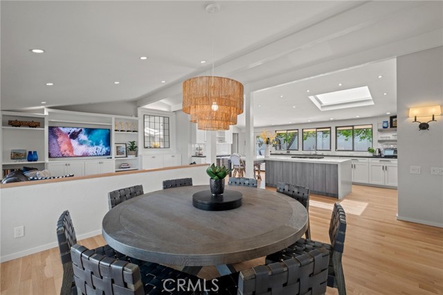 MLS #SB25215084 image #8