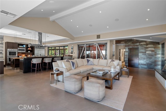 MLS #SB25215492 image #10