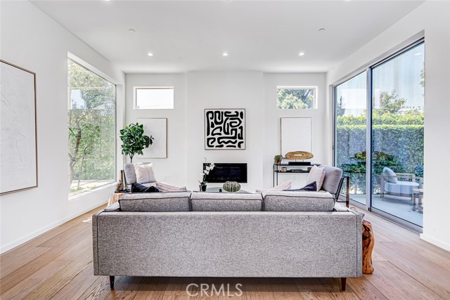 MLS #SB25215712 image #8