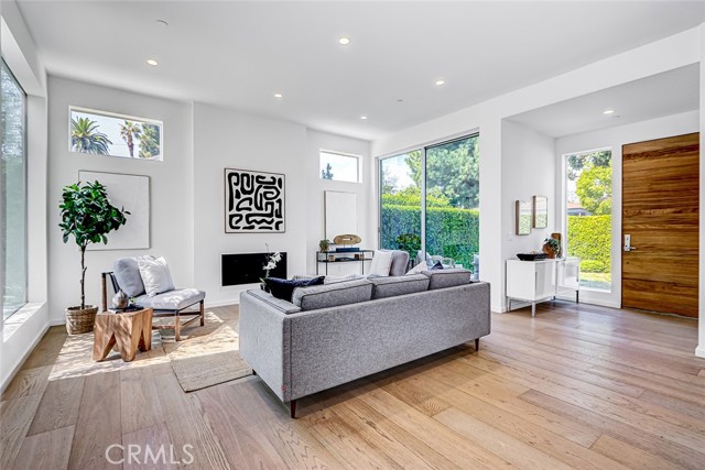 MLS #SB25215712 image #9