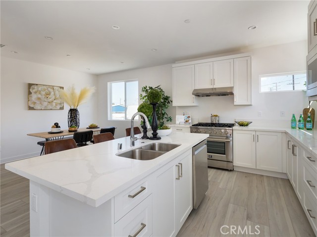 MLS #SB25215741 image #10