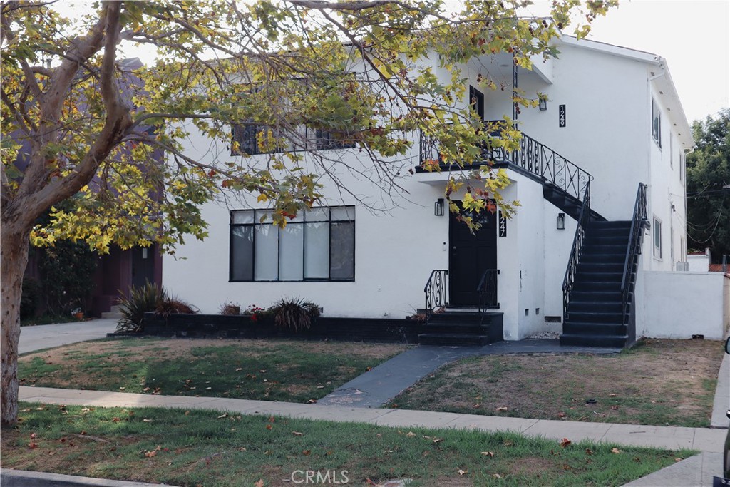 MLS #SB25216120 image #1