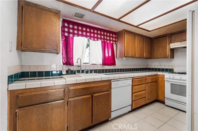 MLS #SB25216501 image #8