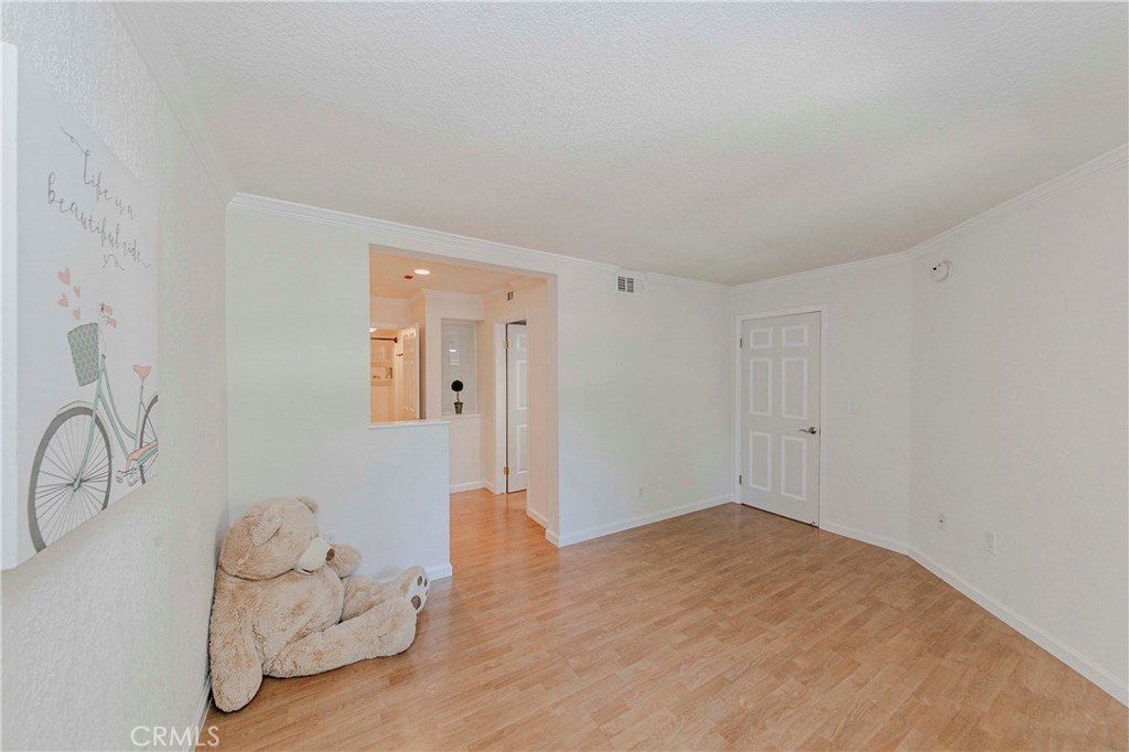 MLS #SB25216851 image #32