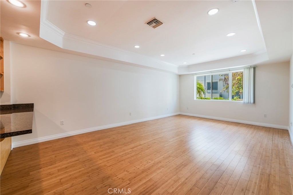 MLS #SB25217099 image #10