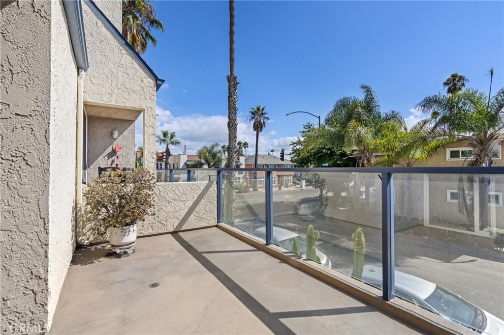 MLS #SB25217609 image #9