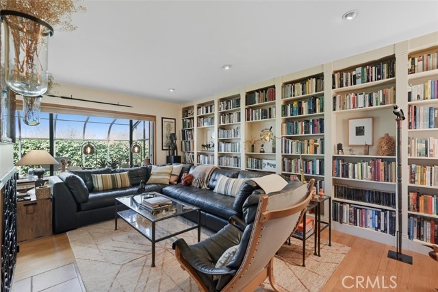 MLS #SB25218335 image #11