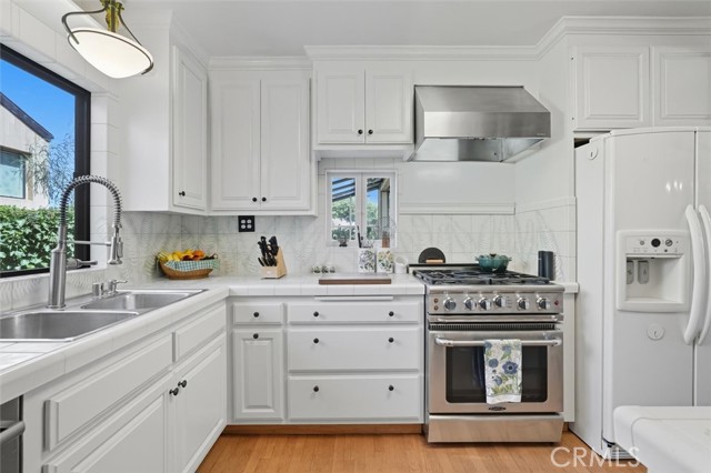 MLS #SB25218335 image #3