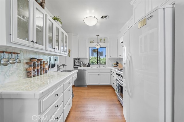 MLS #SB25218335 image #6