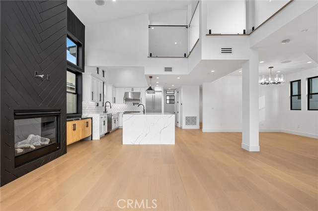 MLS #SB25218545 image #2