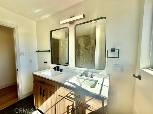 MLS #SB25219269 image #8