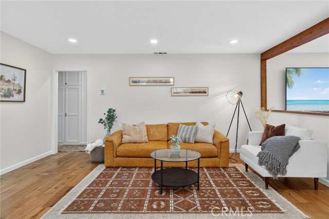 MLS #SB25219418 image #8