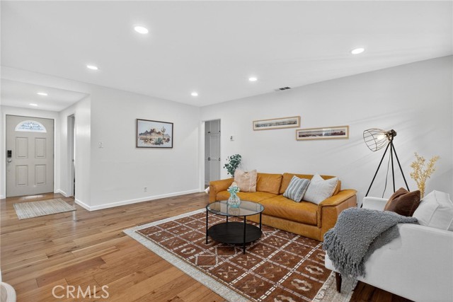 MLS #SB25219418 image #9