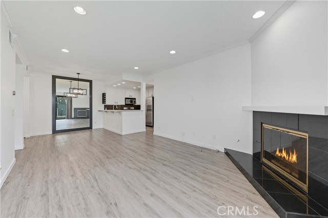 MLS #SB25219576 image #4