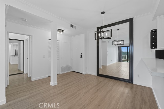 MLS #SB25219576 image #8