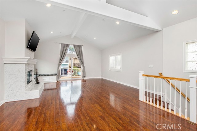 MLS #SB25219713 image #2