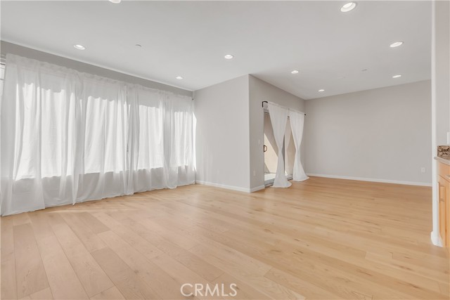 MLS #SB25220137 image #4