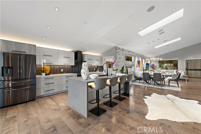 MLS #SB25220404 image #1