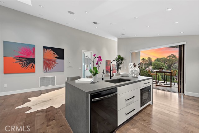 MLS #SB25220404 image #10