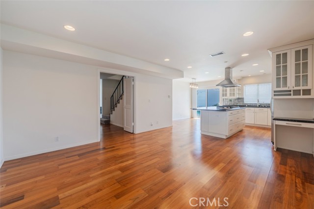 MLS #SB25220735 image #14