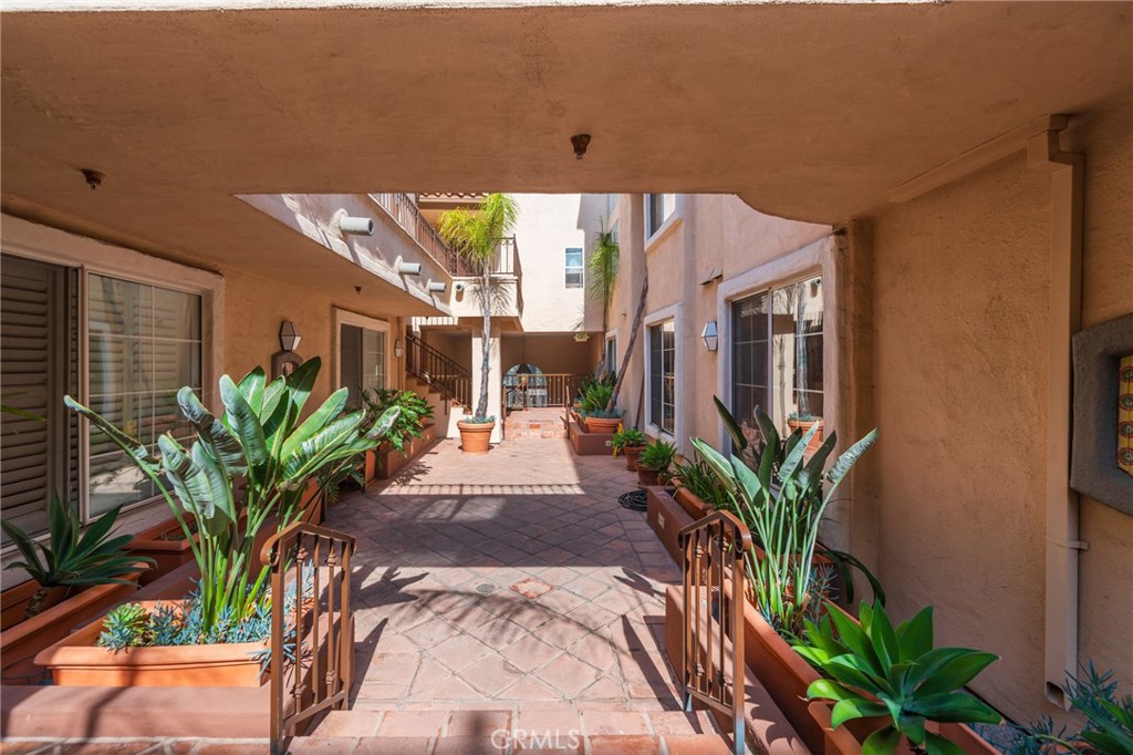 MLS #SB25221218 image #4