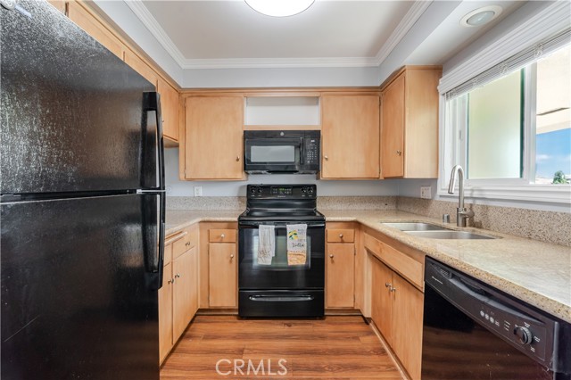 MLS #SB25221326 image #4